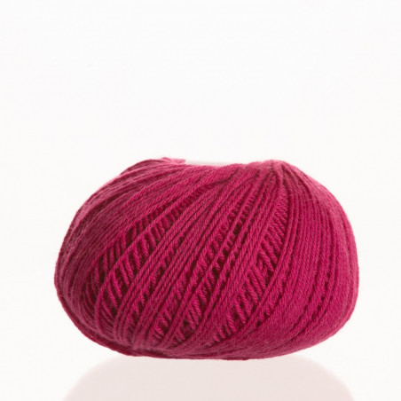 Ferner Wolle Vielseitige 210 - Farbe: V13 himbeerrot Ferner Wolle Vielseitige 210 - Farbe: V13 himbeerrot