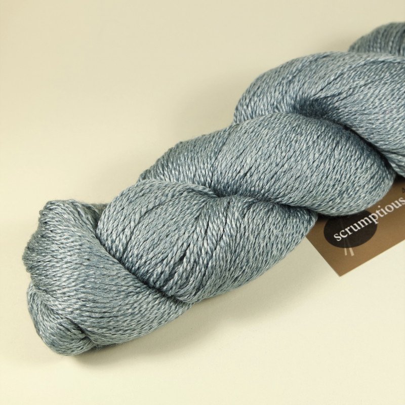 Scrumptious 4ply Farbe: 304 Water