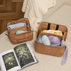 RE:DESIGNED Project 009 Organizer Taupe dekoriert